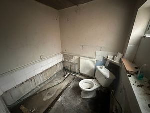 Photo 7- click for photo gallery